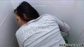 Czech girl earned 8000 crowns for hardcore sex with stranger porn video